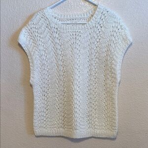 Elegant White Knit Vest